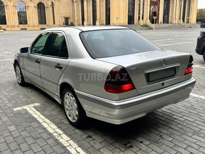 Mercedes C 240 1998, 240,000 km - 2.4 l - Bakı
