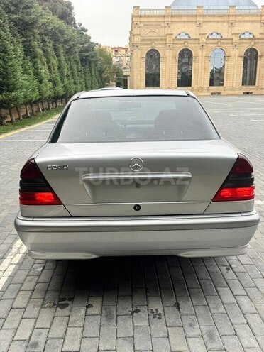 Mercedes C 240 1998, 240,000 km - 2.4 l - Bakı