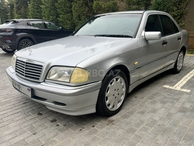 Mercedes C 240 1998, 240,000 km - 2.4 l - Bakı