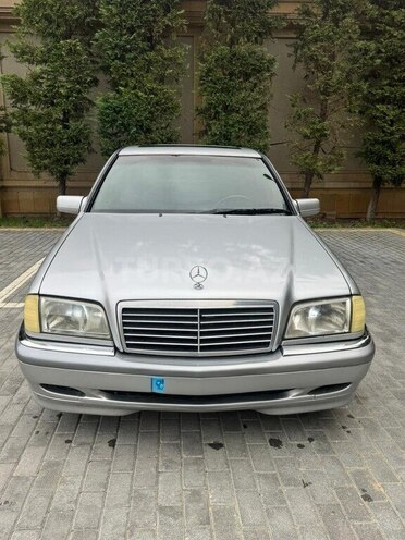 Mercedes C 240 1998, 240,000 km - 2.4 l - Bakı
