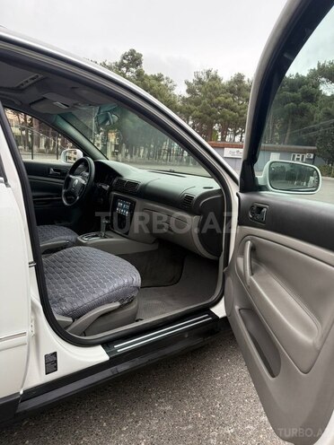 Volkswagen Passat 2002, 287,609 km - 1.8 l - Sumqayıt