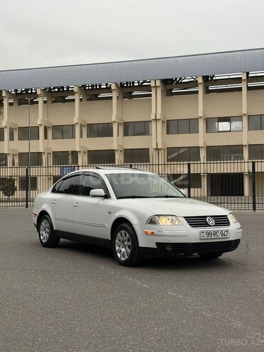 Volkswagen Passat 2002, 287,609 km - 1.8 l - Sumqayıt
