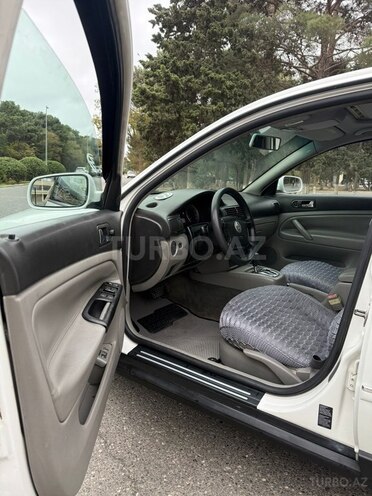 Volkswagen Passat 2002, 287,609 km - 1.8 l - Sumqayıt