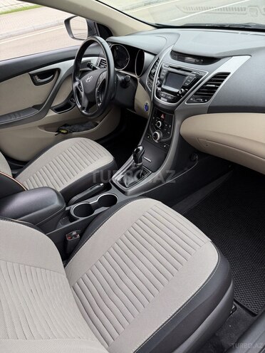 Hyundai Elantra 2015, 134,000 km - 1.8 л - Bakı