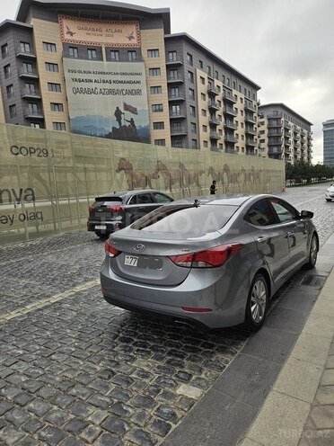 Hyundai Elantra 2015, 170,000 km - 1.6 l - Bakı