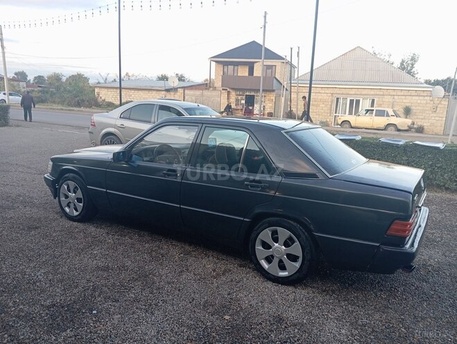 Mercedes 190 1992, 63,000 km - 2.3 l - Tovuz