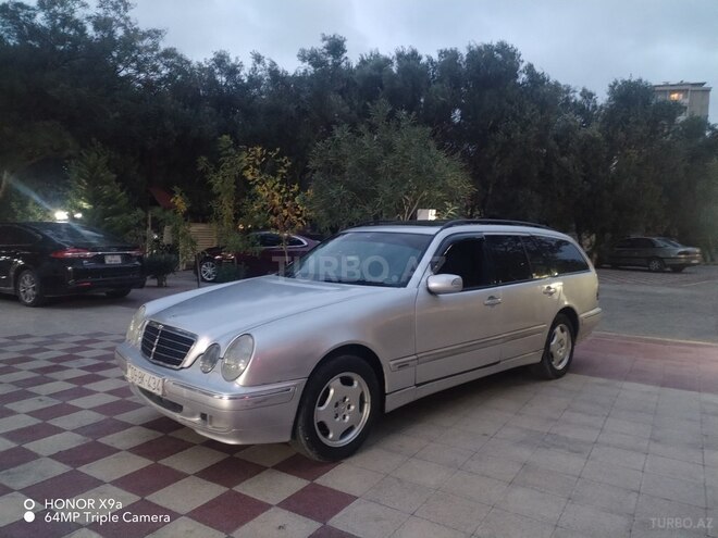 Mercedes E 220 2001, 474,811 km - 2.2 l - Bakı