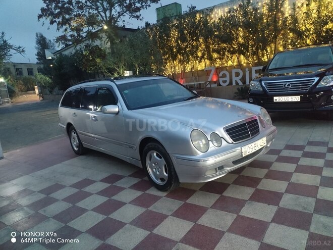 Mercedes E 220 2001, 474,811 km - 2.2 l - Bakı