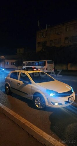 Opel Astra 2008, 300,000 km - 1.8 l - Bakı