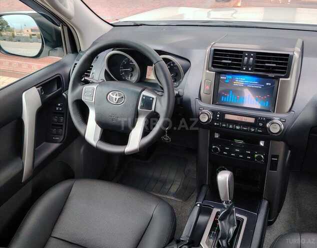Toyota Land Cruiser Prado 2012, 149,000 km - 2.7 л - Bakı