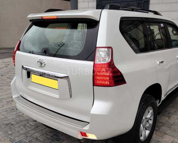 Toyota Land Cruiser Prado 2012, 149,000 km - 2.7 л - Bakı