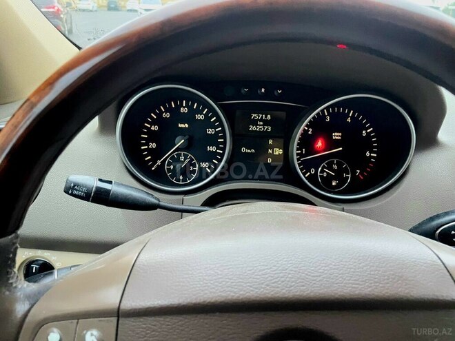 Mercedes ML 350 4MATIC 2007, 260,000 km - 3.5 l - Bakı