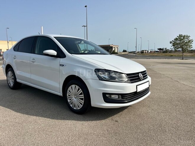 Volkswagen Polo 2019, 128,000 km - 1.6 l - Bakı