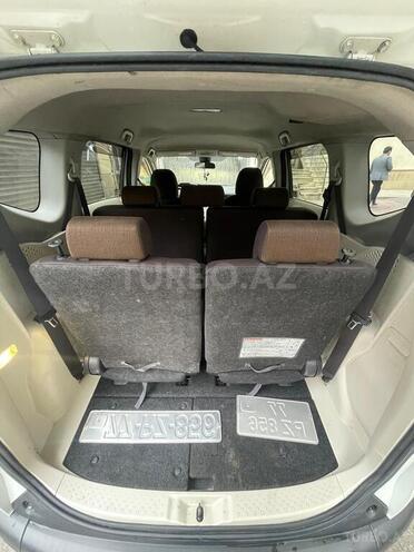 Toyota Sienta 2016, 120,000 km - 1.5 l - Bakı