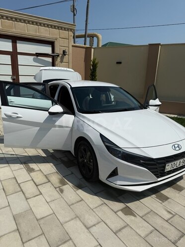 Hyundai Elantra 2022, 63,000 km - 1.6 л - Bakı
