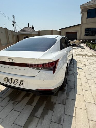 Hyundai Elantra 2022, 63,000 km - 1.6 л - Bakı