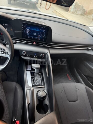 Hyundai Elantra 2022, 63,000 km - 1.6 л - Bakı
