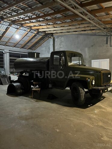 GAZ  2004, 356,849 km - 4.2 l - Bakı