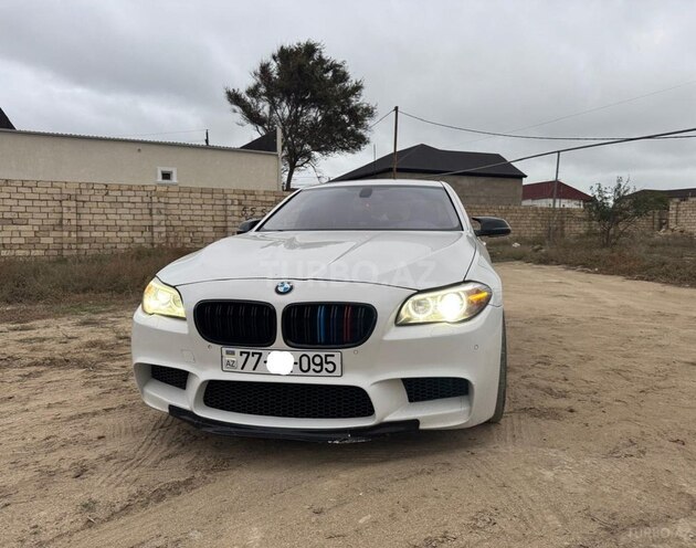 BMW 528 2014, 180,000 km - 2.0 l - Bakı