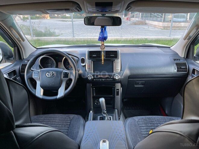 Toyota Land Cruiser Prado 2011, 153,000 km - 2.7 l - Bakı