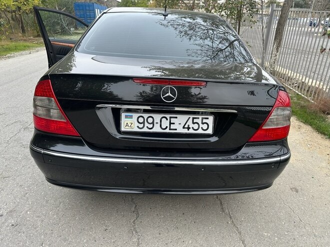 Mercedes E 320 2003, 296,000 km - 3.2 l - Bakı