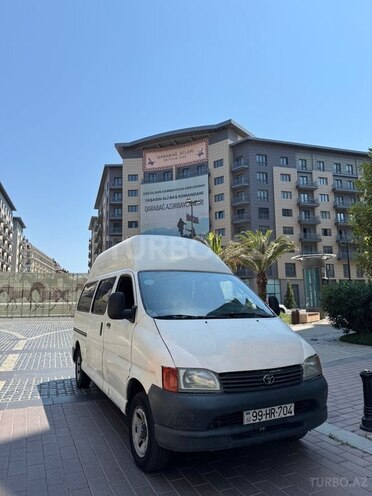 Toyota HiAce 2003, 325,000 km - 2.5 l - Bakı