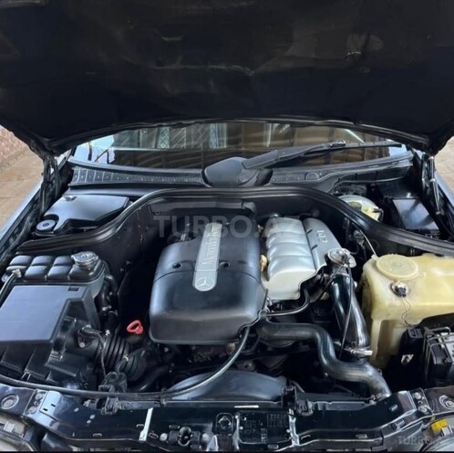 Mercedes C 220 1999, 802,000 km - 2.2 l - Neftçala