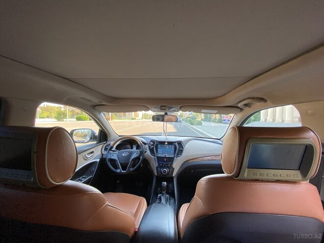 Hyundai Santa Fe 2013, 186,000 km - 2.4 l - Ucar