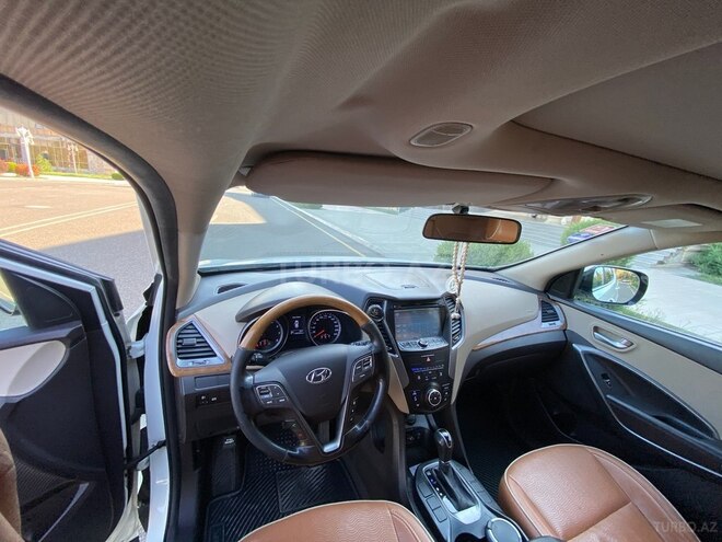 Hyundai Santa Fe 2013, 186,000 km - 2.4 l - Ucar