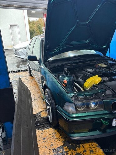 BMW 320 1993, 165,000 km - 2.0 l - Bakı