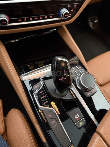 BMW 530 2017, 99,000 km - 2.0 l - Bakı