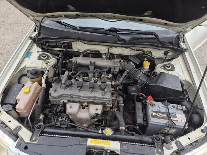 Nissan Sunny 2010, 370,000 km - 1.6 l - Bakı