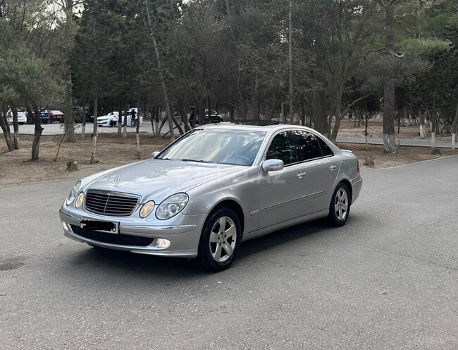 Mercedes E 320 2003, 306,000 km - 3.2 l - Zərdab