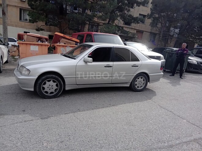 Mercedes C 220 1994, 497,000 km - 2.2 l - Bakı