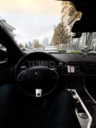 Jaguar XF 2015, 168,000 km - 2.0 l - Bakı