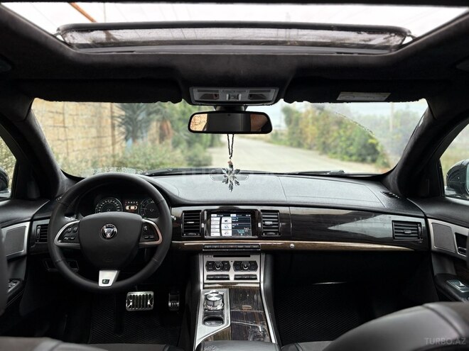 Jaguar XF 2015, 168,000 km - 2.0 l - Bakı