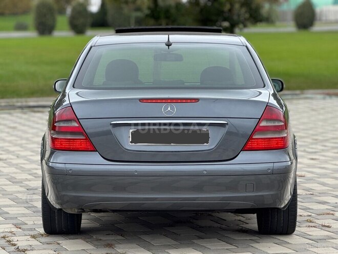 Mercedes E 220 2005, 269,134 km - 2.2 l - Bakı