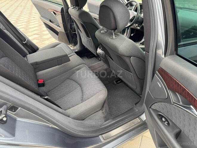 Mercedes E 220 2005, 269,134 km - 2.2 l - Bakı