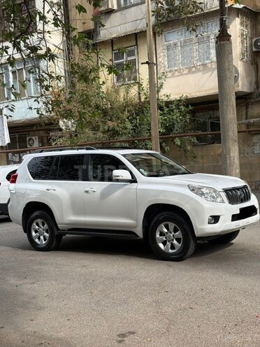 Toyota Land Cruiser Prado 2010, 102,000 km - 2.7 л - Bakı