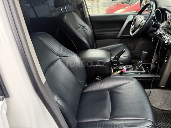 Toyota Land Cruiser Prado 2010, 102,000 km - 2.7 л - Bakı