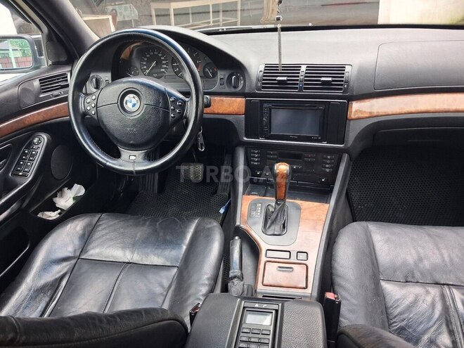 BMW 528 1999, 315,886 km - 2.8 l - Quba