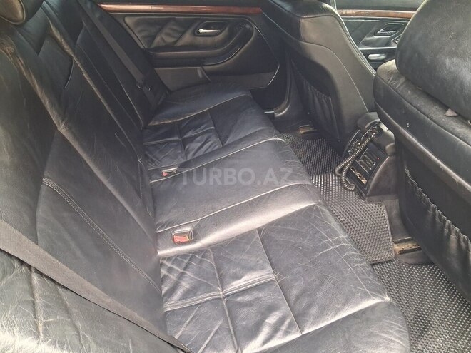 BMW 528 1999, 315,886 km - 2.8 l - Quba
