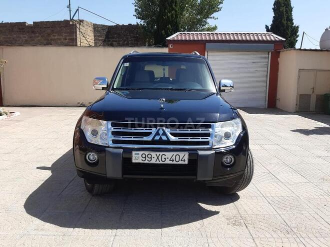 Mitsubishi Pajero 2011, 207,000 km - 3.5 л - Bakı