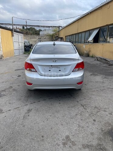 Hyundai Accent 2014, 241,275 km - 1.6 l - Bakı