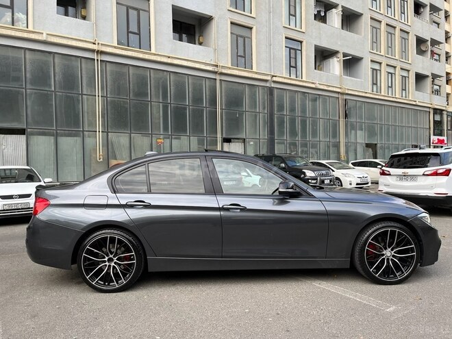 BMW 328 2014, 198,640 km - 2.0 л - Bakı