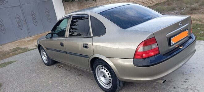 Opel Vectra 1998, 350,000 km - 1.8 l - Bakı