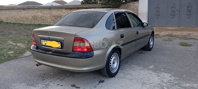 Opel Vectra 1998, 350,000 km - 1.8 l - Bakı