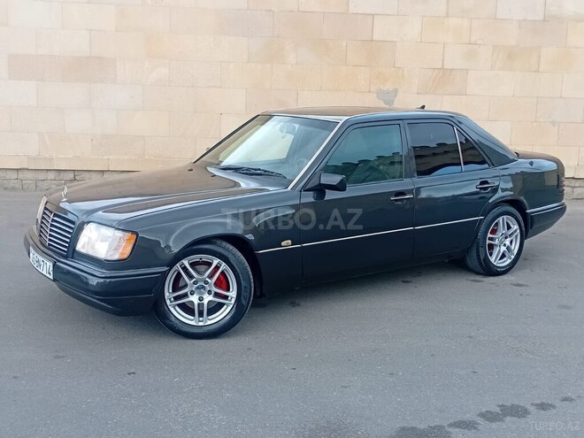 Mercedes E 220 1994, 365,236 km - 2.2 l - Bakı