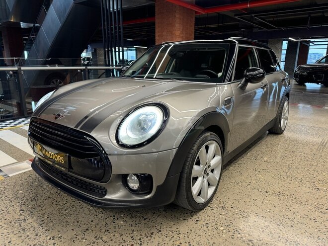 Mini Clubman-1
