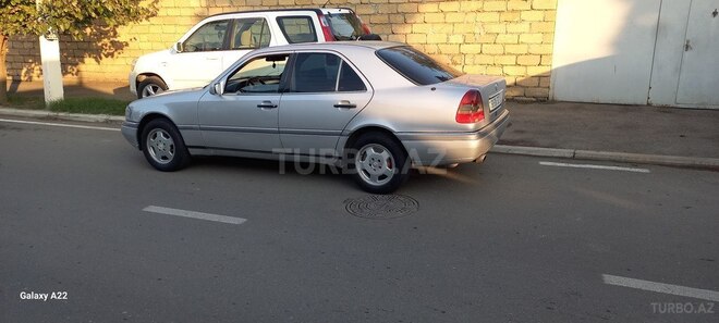 Mercedes C 180 1993, 280,000 km - 1.8 л - Göygöl